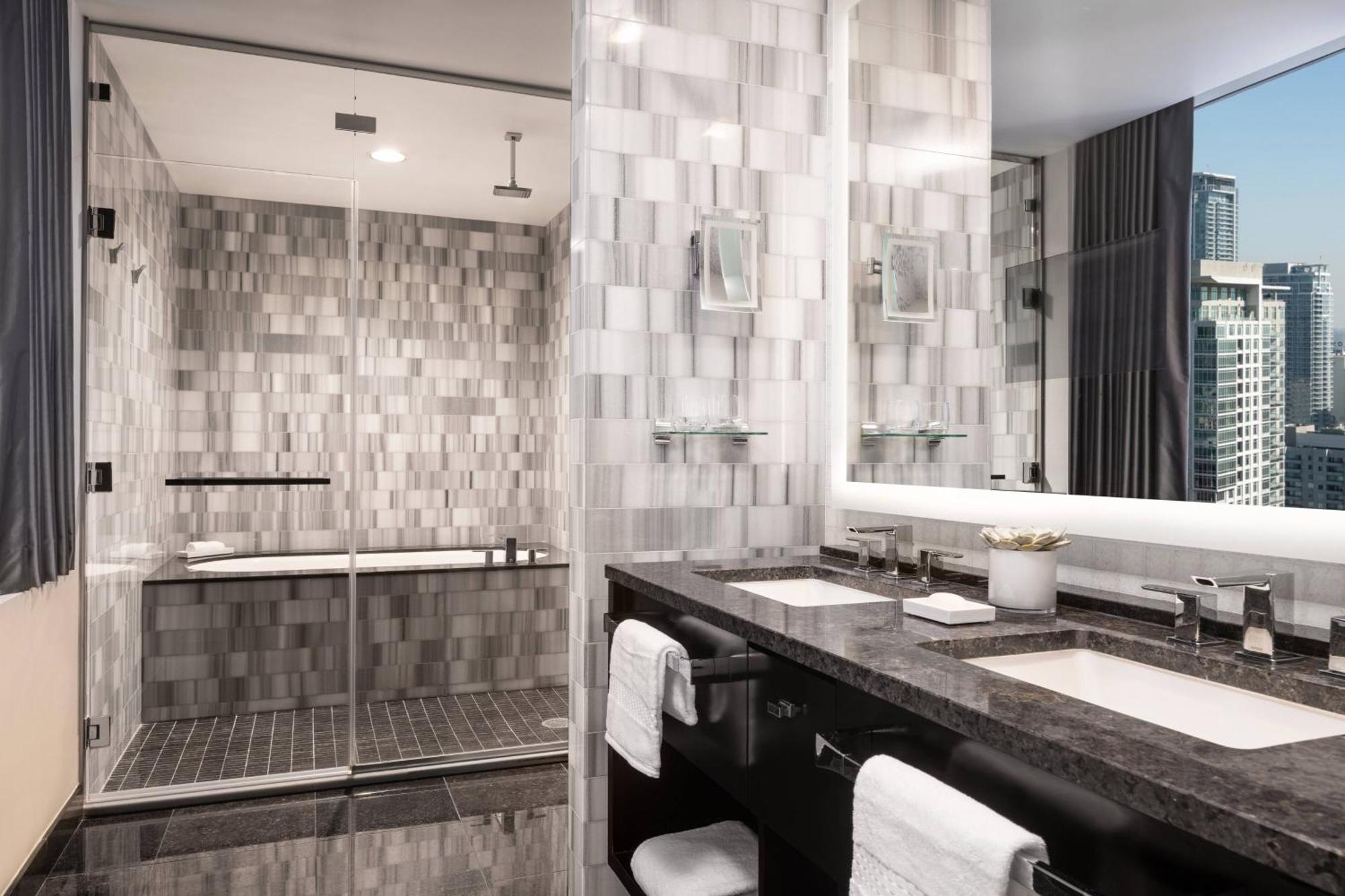 The Ritz-Carlton, Los Angeles L.A. Live מראה חיצוני תמונה